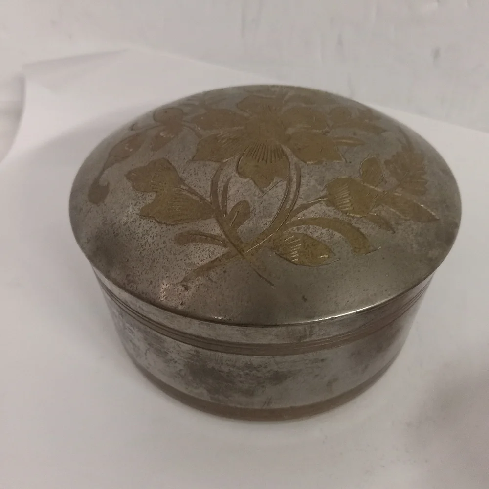Pewter Brass Metal Trinkets Box with Botanica Floral Etchings Japan